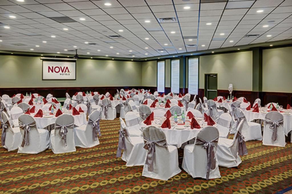 Chateau Nova Hotel פורט מקמארי מראה חיצוני תמונה